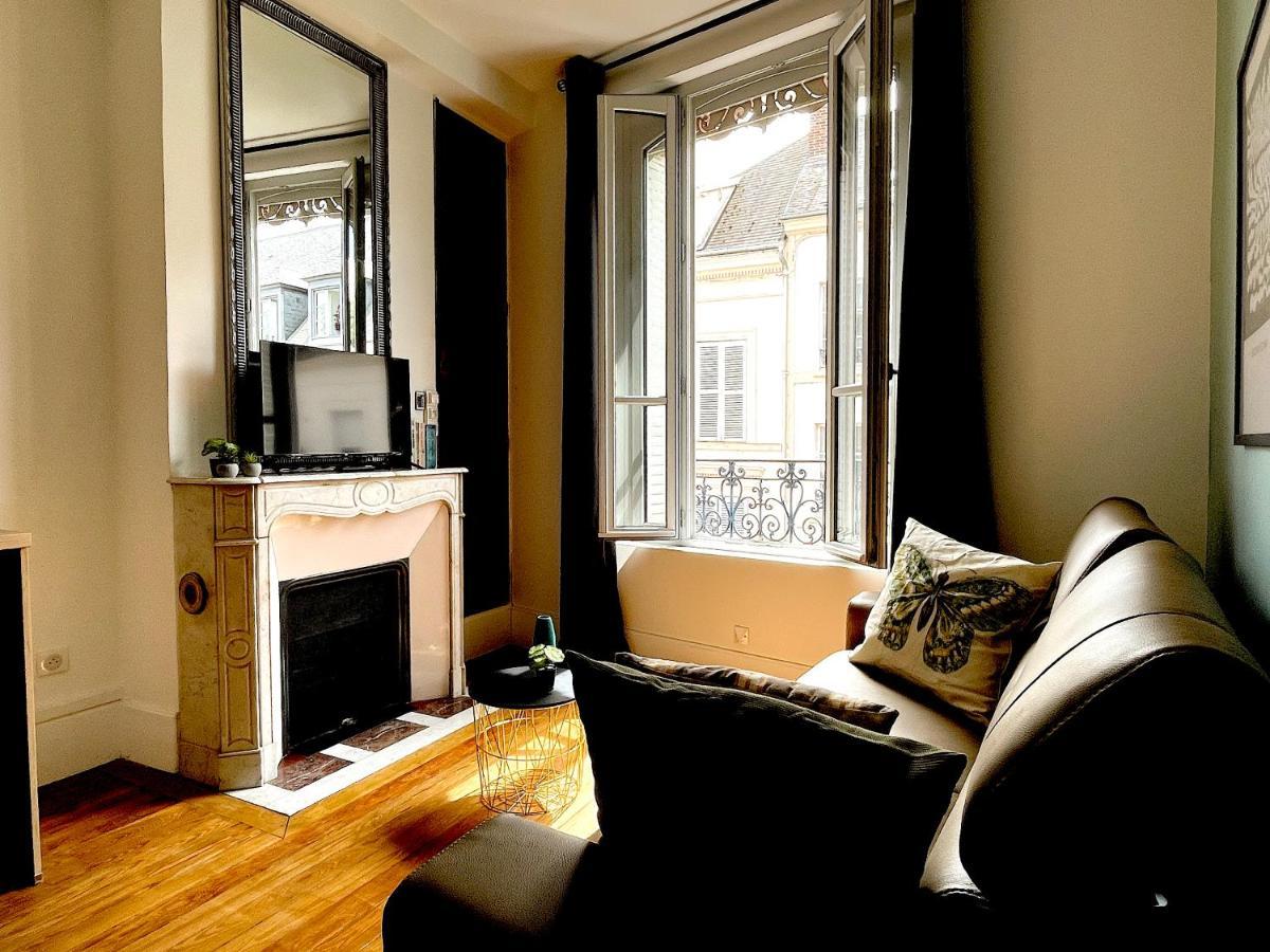 Confortable Studio Sur Jolie Rue Pietonne #3 Dreux Esterno foto